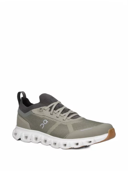 Sneakerși On