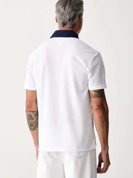 Tommy Hilfiger polo z bawełną biała