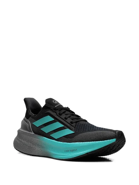 Маратонки Adidas UltraBoost черно