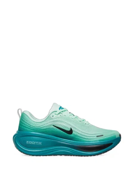 Sneakerși Nike Vomero plasă roșu