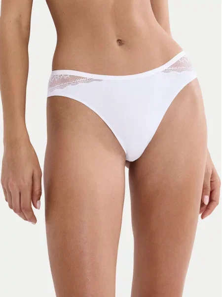 Triumph Дамски бикини тип бразилиана Comfort Allure бял