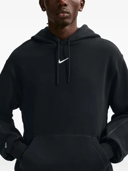 Sveter Nike čierna