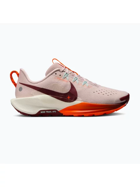 Дамски обувки за бягане Nike Pegasus Trail 5 silt red/hyper crimson/dark team red червено