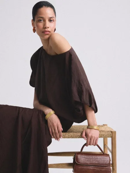 Блуза Answear Lab дамска с изчистен дизайн кафяво