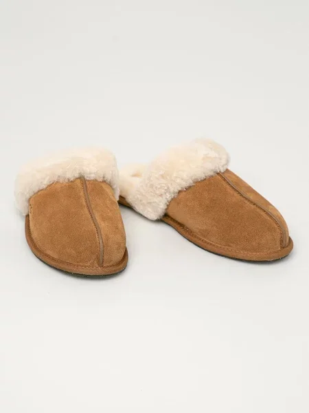 Замшевые тапочки Ugg