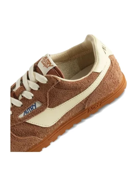 Sneakersy Autry skórzane brązowe