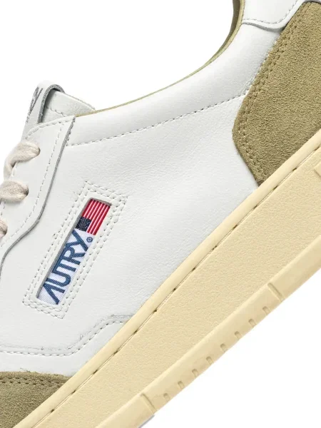 Sneakerși Autry din piele alb