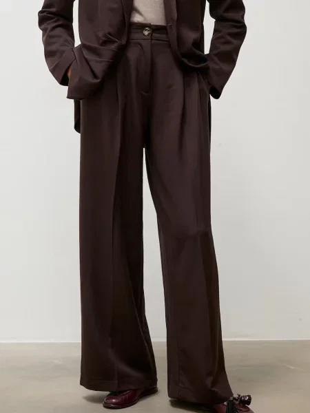 Answear.LAB pantaloni de costum pentru femei cu vâscoză maro