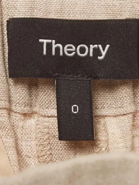 Apkirptas kelnės Theory