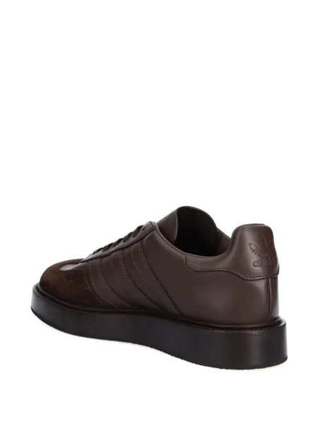 Маратонки Adidas Terrex с връзки на райета с дантела червено