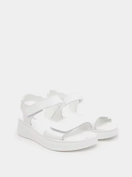 Шкіряні Сандалії Lola Andy білий