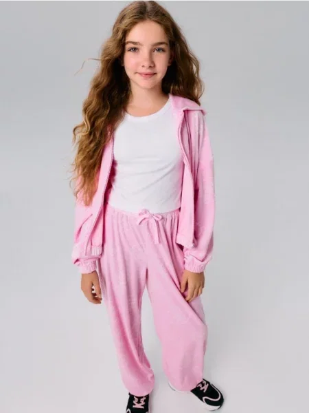 Sinsay Kalhoty joggers Hello Kitty pastelová růžová