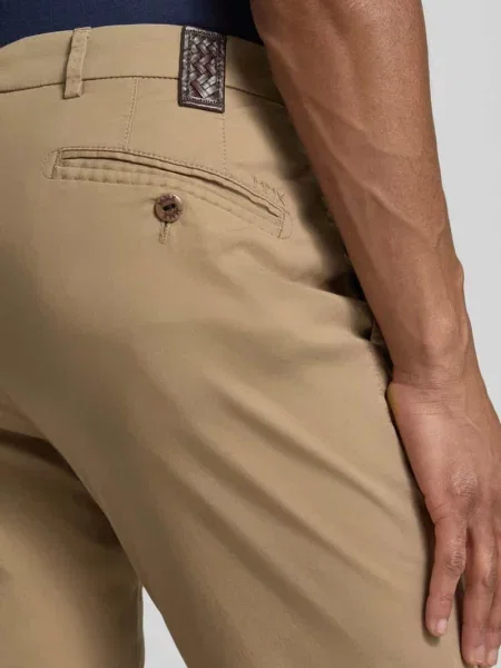 Spodnie w kroju regular fit z z tyłu model Lupus' Mmx beżowe