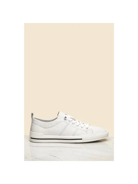 Кеди Estro білі