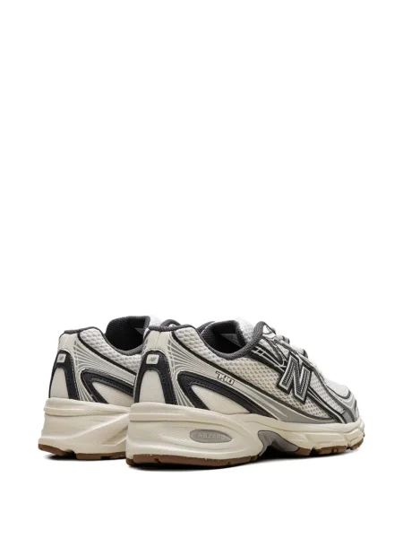 Sneakerși New Balance bej