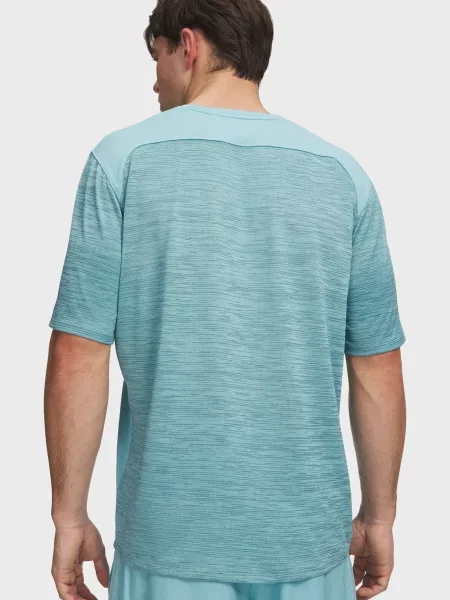 Футболка Under Armour блакитна