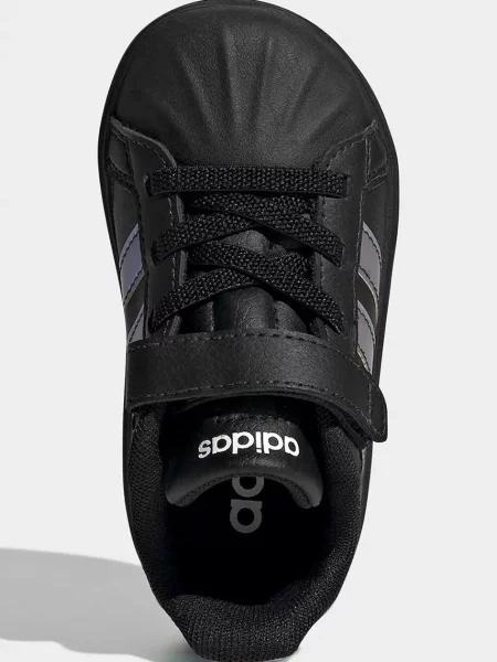 Детские кроссовки Adidas