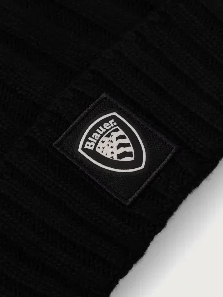 Шерстяная шапка Blauer
