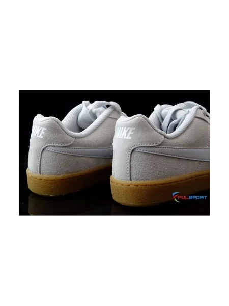 Pantofi Nike din piele de căprioară maro
