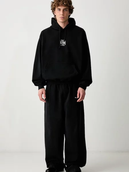 Свитер Vetements с капюшоном с лого