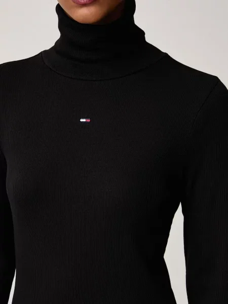 Tommy Jeans рокля от с черно