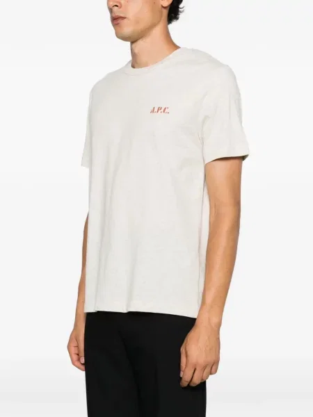 Tricou A.p.c. cu imagine