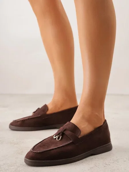 Mocasini maro