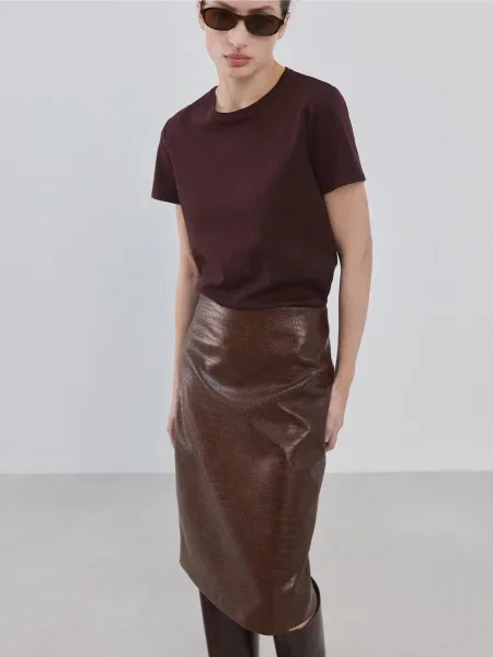 Футболка MANGO бордовий