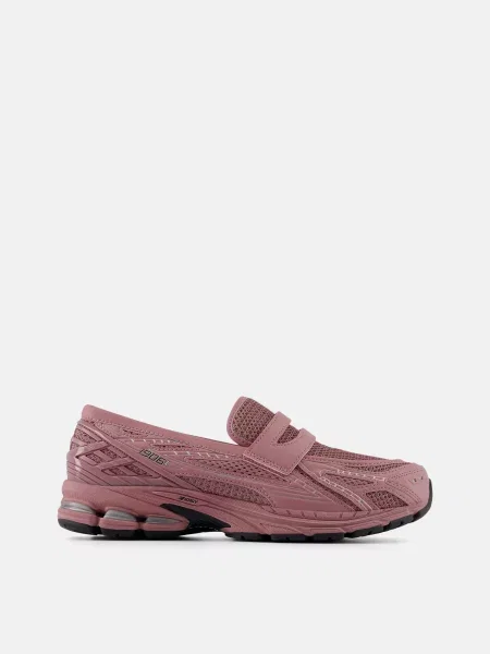 Мокасины New Balance с сеткой в сеточку розовые