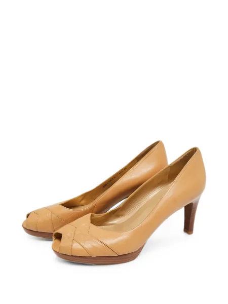 Pantofi cu toc Stuart Weitzman din piele