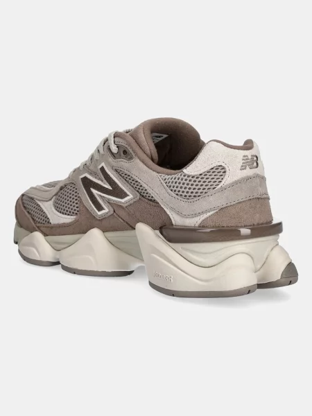 New Balance sneakers maro