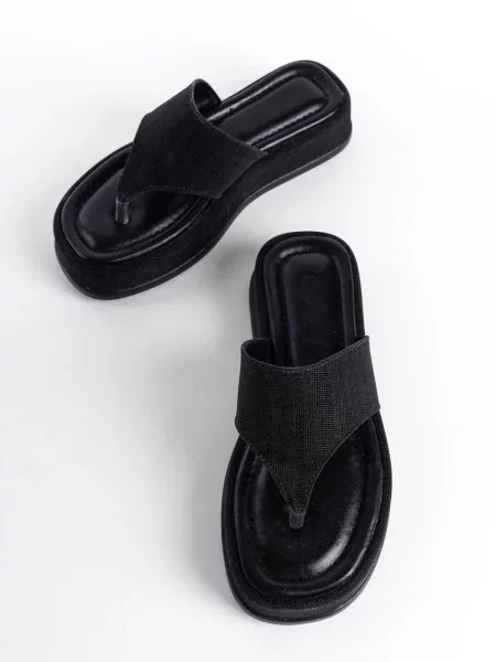 Japonke Capone Outfitters črna