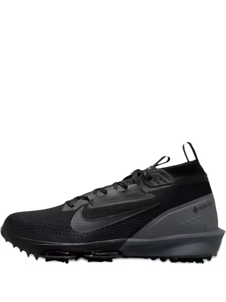 Sneakerși Nike Air Zoom cu imagine retro roz