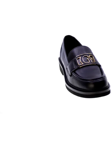 Guess De piele pantofi loafer SHUTTLE negru