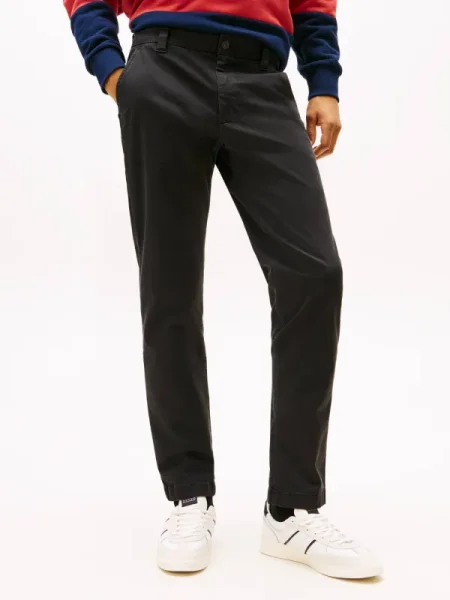 Tommy Jeans Pantaloni chino Scanton negru