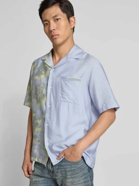 Koszula casualowa o kroju relaxed fit z mieszanki Maison Kitsune