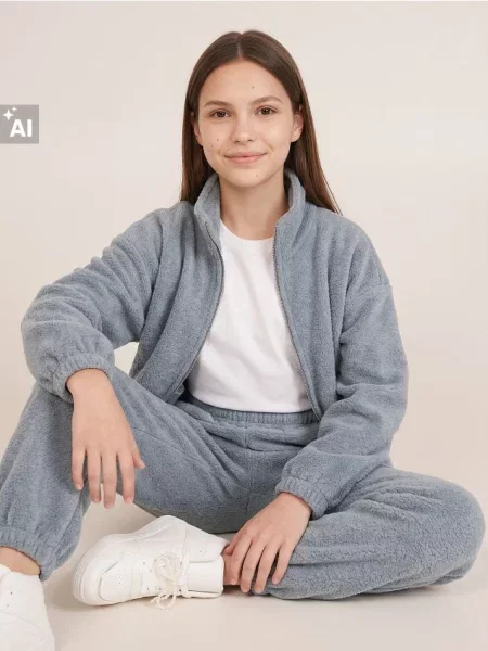 Sinsay Fleecové jogger kalhoty šedá