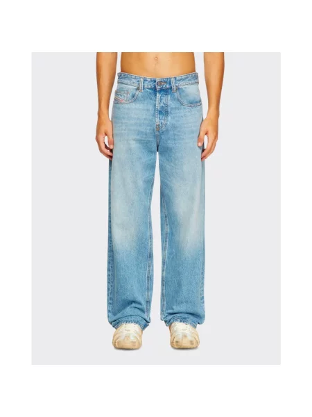 Jeansy Diesel niebieskie