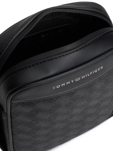 Geantă Tommy Hilfiger cu imagine negru
