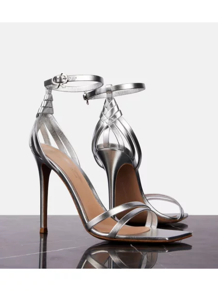 Sandale Gianvito Rossi din piele argintiu