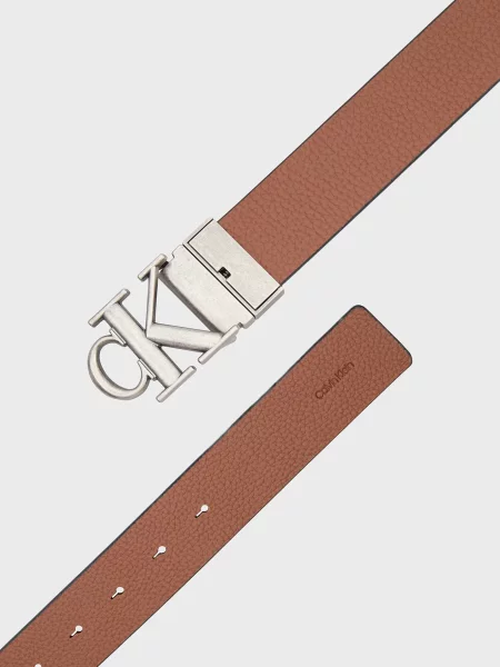 Кожаный ремень Calvin Klein с пряжкой