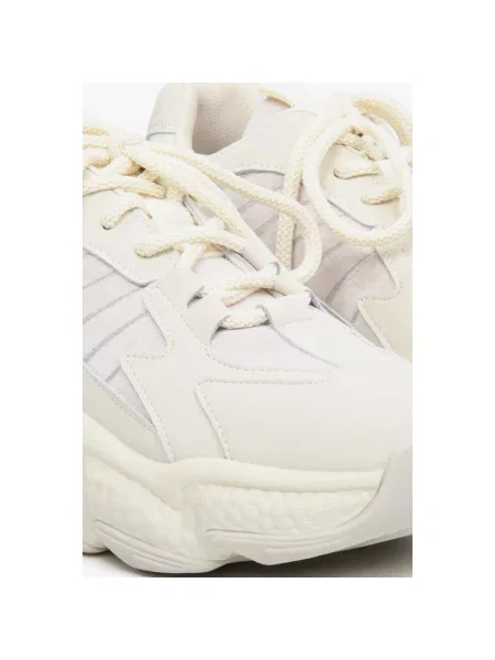 Кросівки молочні білі