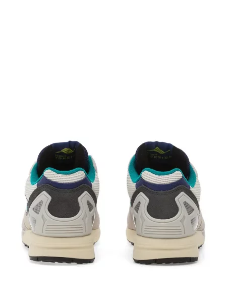 Tričko Adidas s autogramem s výstřihem do v s kapucí červené