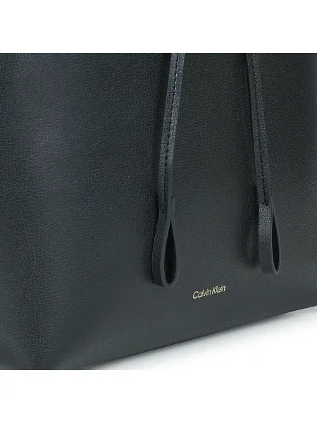 Džínsy Calvin Klein čierna