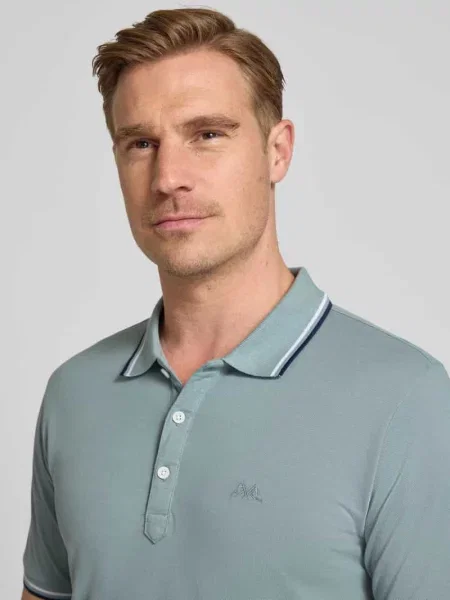 Koszulka polo o kroju relaxed fit z paskami w kontrastowym kolorze Lindbergh