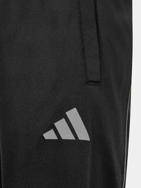 Детский спортивный костюм Adidas