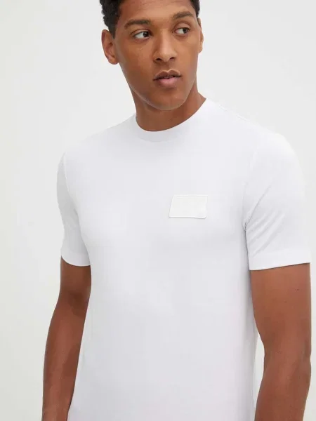 Тениска Emporio Armani с апликация бяло