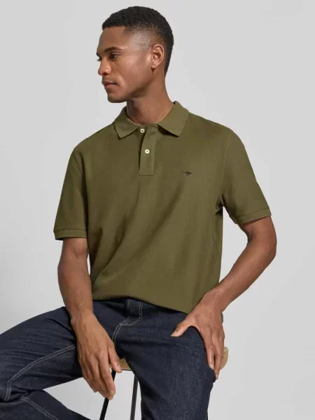 Koszulka polo o kroju regular fit z wyhaftowanym logo Fynch-hatton