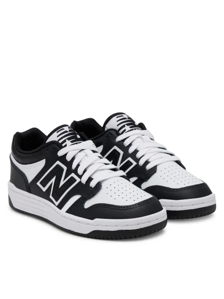 New Balance Sportcipők fekete