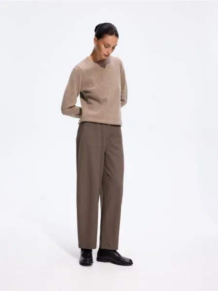 Reserved Pantaloni barrel leg cu curea bej